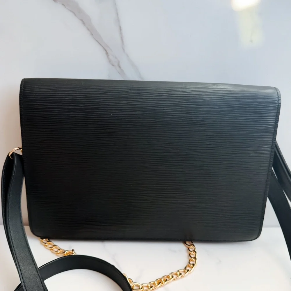 LV Epi Dragonne Sellier leather clutch as crossbody - Picture 9 of 16